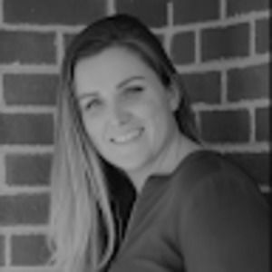 Meet your Posher, Corrine